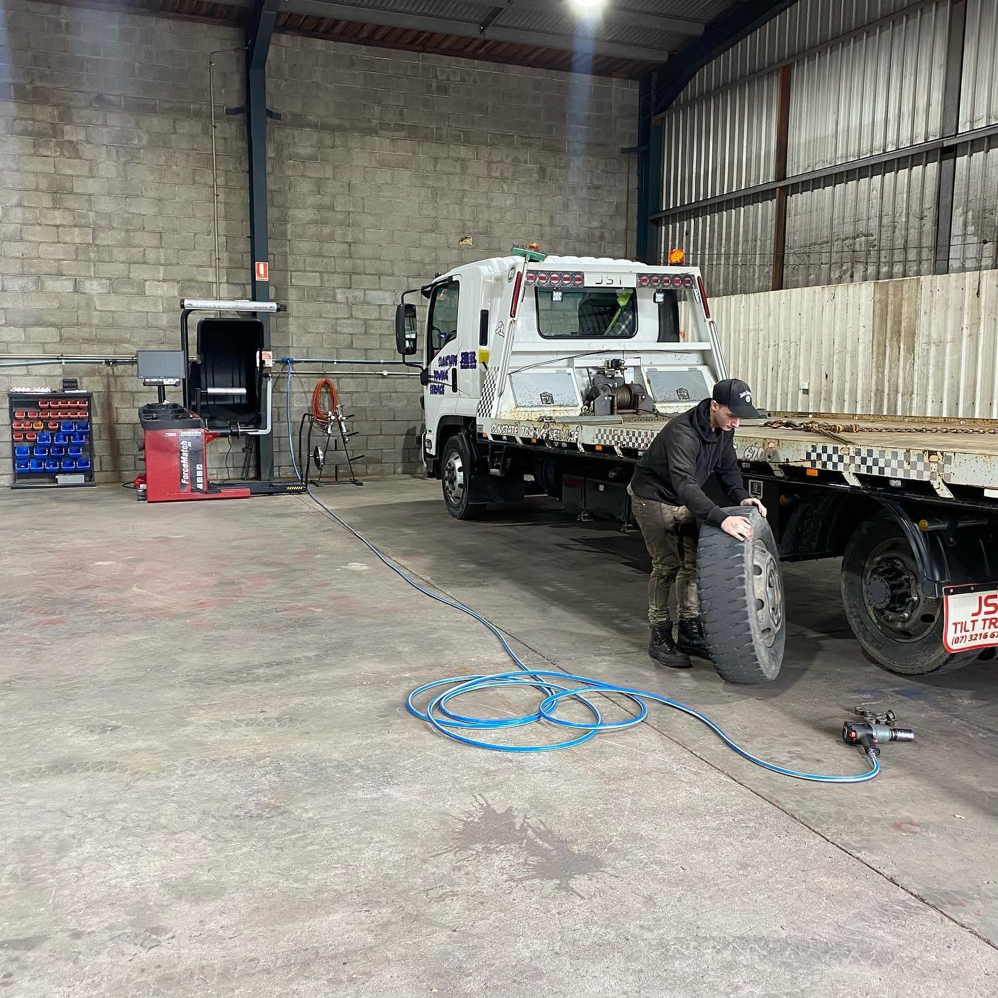 You are currently viewing Truck Tyre Services